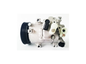 88310-02711 R (TOYOTA) Компрессор кондиционераToyota Matrix 02-14 Toyota Corolla 07-13