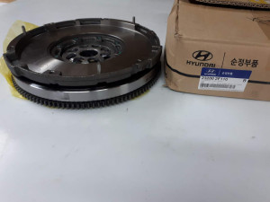 232002F110 (MOBIS) Маховик демпферний 2.0CRDI 16V, 2.2CRDI 16VHyundai Santa FE 12-18 Hyundai Santa Fe 06-12 Kia Sorento 09-15