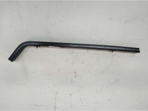 51769063 (FIAT) Напрямна роликів бік дверей лівої середняFiat Doblo 00-09