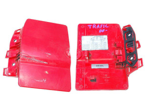 8200030800 (RENAULT) Лючок топливного бакаRenault Trafic 00-14 Nissan Primastar 02-14 Opel Vivaro 01-14