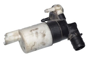 8200067015 (RENAULT) Насос бачка омывателяToyota ProAce 13-16 Renault Kangoo 09-17 Nissan Qashqai 07-14