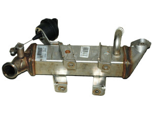 147350782R (RENAULT) Охладитель ОГ 2.0DCI 16V, 2.3DCI 16VRenault Trafic 00-14 Nissan NV400 10-21 Opel Movano B 10-21