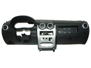 8200739435 (RENAULT) Торпедо под AIRBAGRenault Sandero 07-13 Dacia Sandero 08-12 Dacia Duster 10-17