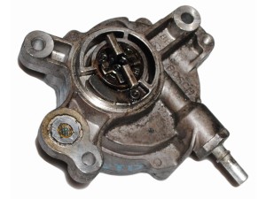 1313802 (FORD) Вакуумный насосFord Focus II 04-11