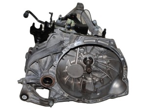 4M5R7002YA (FORD) КПП 5 ступ гід натискFord Focus II 04-11