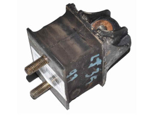 2D0199379 (VW) Опора двигателя