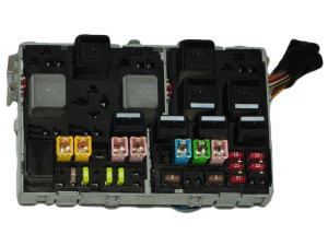 6C1T14A481CC (FORD) Блок предохранителей сервисFord Transit 06-14
