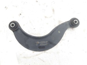 BV6Z5500E (FORD) Рычаг задний поперечныйFord Focus II 04-11 Mazda 3 09-14 Volvo V50 07-12