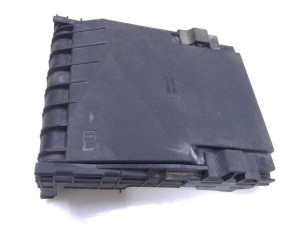 1K0937132F (VW) Корпус блока предохранителей моторного отсека верх