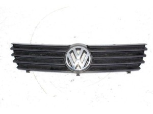 6N0853655 (VW) Решітка радіатора 99-VW Polo 94-01