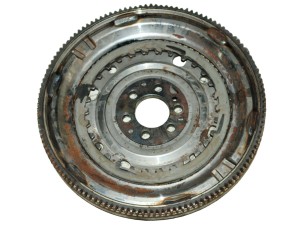 03F105266 (VW) Маховик демпферный -12VW Golf VI 09-14 Audi A3 03-12 Skoda Octavia A5 04-13