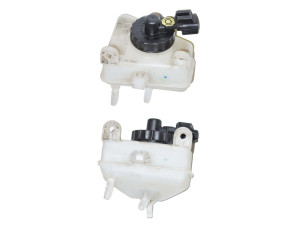 98AB2C217AC (FORD) Бачок главного тормозного цилиндраFord Focus I 98-04
