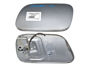 7L6809905B (VW) Лючок топливного бакаVW Touareg 02-10