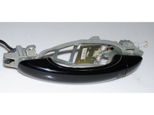 7L0839885B (VW) Ручка дверей зовнішня задня ліва KeylessVW Touareg 02-10