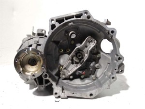 KRY (VW) КПП 5 ступ гидр нажим 1.9TDI 8VVW Caddy III 04-15