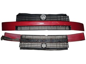 701853653F (VW) Решетка радиатора 96-VW Transporter T4 90-03