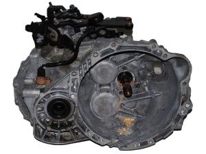 M6GF2 (HYUNDAI) КПП 6 ступ 4*2 гід натискHyundai Tucson 04-09