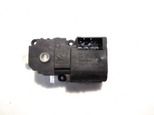 45260940 (SSANGYONG) Шаговый двигатель печки 3 пинаSsangYong Rexton 12-18