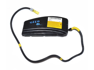 607793000E (KIA) Подушка безопасности сиденье правогоKia Ceed 07-12