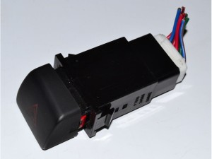 9379026500 (HYUNDAI) Кнопка аварийкиHyundai Santa FE 00-06