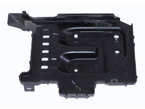 371502H100 (HYUNDAI) Полка аккумуляторная пластик бензинHyundai i-30 07-12