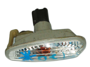 923033L100 (HYUNDAI) Повторитель поворота прозрачный