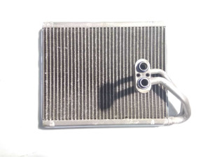 971392S000 (HYUNDAI) Испаритель кондиционера
