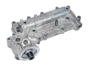 264004A002 (KIA) Кронштейн масляного фильтра -06Kia Sorento 02-09