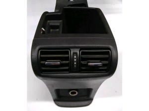 95465718 (CHEVROLET) Консоль центральнаChevrolet Orlando 10-18