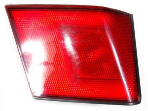 RA22539 (MITSUBISHI) Фонарь внутренний левый лифтбэк -99Mitsubishi Carisma 95-04