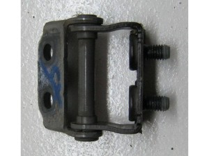 L20662210 (MAZDA) Петля кришки багажника комплектMazda CX-7 06-12