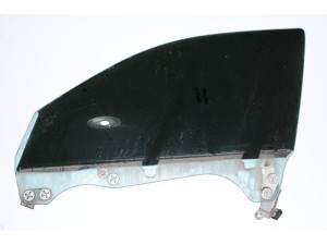 61011AG010 (SUBARU) Скло двері передньої лівоїSubaru Legacy 03-09