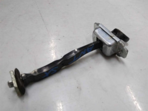 804304CL0A (NISSAN) Ограничитель двери переднейNissan X-Trail T32 14-21