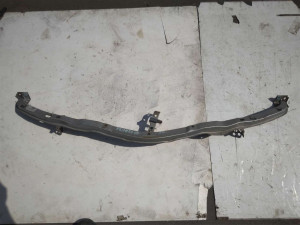 752129F530 (NISSAN) Усилитель переднего бампера низ 99-Nissan Primera P11 96-02