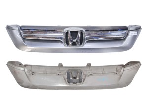 71122SWA003 (HONDA) Решітка радіатора -10 хром верхHonda CR-V 07-12