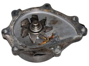 1610009340 (TOYOTA) Помпа системы охлаждения 06-Toyota RAV4 05-13 Toyota Avensis 03-10 Lexus IS 05-13