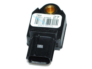 8983102060 (TOYOTA) Датчик удара боковой переднийToyota Auris E150 06-12