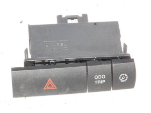 8433047010 (TOYOTA) Кнопка аварійкиToyota Prius 03-09