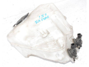 8531547060 (TOYOTA) Бачок омывателяToyota Prius 03-09