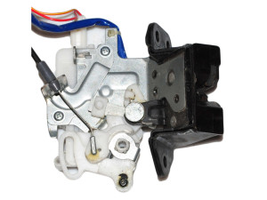 TD1162310B (MAZDA) Замок крышки багажника электрическийMazda CX-9 06-15
