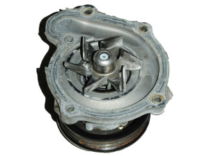 21010AX00A (NISSAN) Помпа системы охлажденияNissan Note 05-12