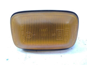 8173020191 (TOYOTA) Повторитель поворота желтыйToyota Hilux 97-05 Toyota Land Cruiser 100 98-07 Lexus LX470 98-07