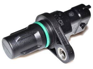 0232103069 (BOSCH) Датчик положения распредвалаPeugeot 107 05-14 Citroen C1 14-21 Toyota Yaris 05-12