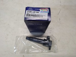 273013C100 (MOBIS) Катушка зажиганияHyundai Sonata NF 04-09 Hyundai Santa Fe 06-12 Kia Sorento 09-15