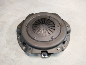 MC7027 (MECARM) Корзина сцепления D190 1.4MPI 8V, 1.4MPI 16V, 1.2MPI 8V, 1.2MPI 16VFiat Punto 93-99 Fiat Stilo 01-10 Fiat Bravo 95-01