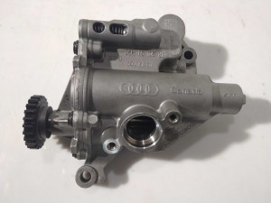 06H115105BL (VW) Масляный насосVW Jetta VI 10-18