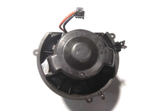 64119297751 (BMW) Моторчик печкиBMW i3 I01 13-22