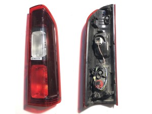 265504656R (RENAULT) Фонарь правый
