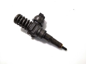 0414720313 OU (BOSCH) Насос форсункаVW Caddy III 04-15 Audi A3 03-12 Skoda Octavia A5 04-13