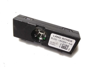 LR024441 (LAND ROVER) Радиочастотный фильтрRange Rover Velar 17- Range Rover Evoque 11-19 Jaguar I-Pace 18-